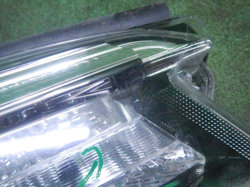 Битая Фара правая Subaru Forester 5 SK (2018-2021) LED