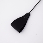 Стек с широким черным кожаным наконечником и металлической ручкой - 67 см.