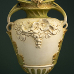 Парные вазы Royal Dux