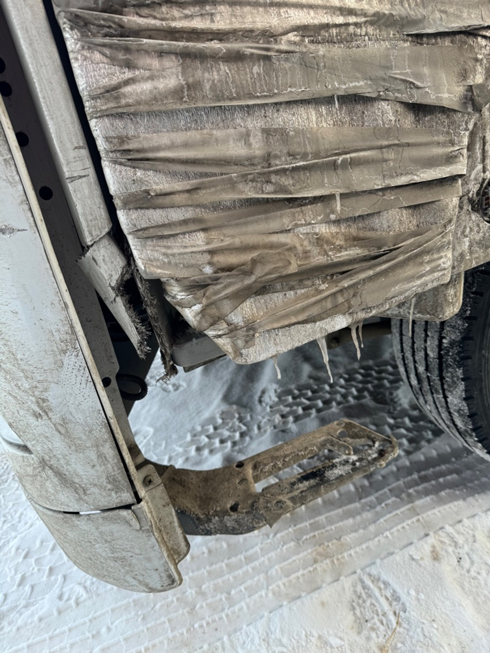 SITRAK C7H 4x2 Седельный тягач ZZ4186V361HE (Дизельный, 12,4 л, 480 л.с., АТ)