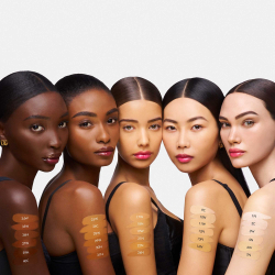 Dolce&Gabbana Blueberry Nutri-Tint - Розовый крем-осветляющий с SPF 20 оттенок 16N Light Medium, 30 ml