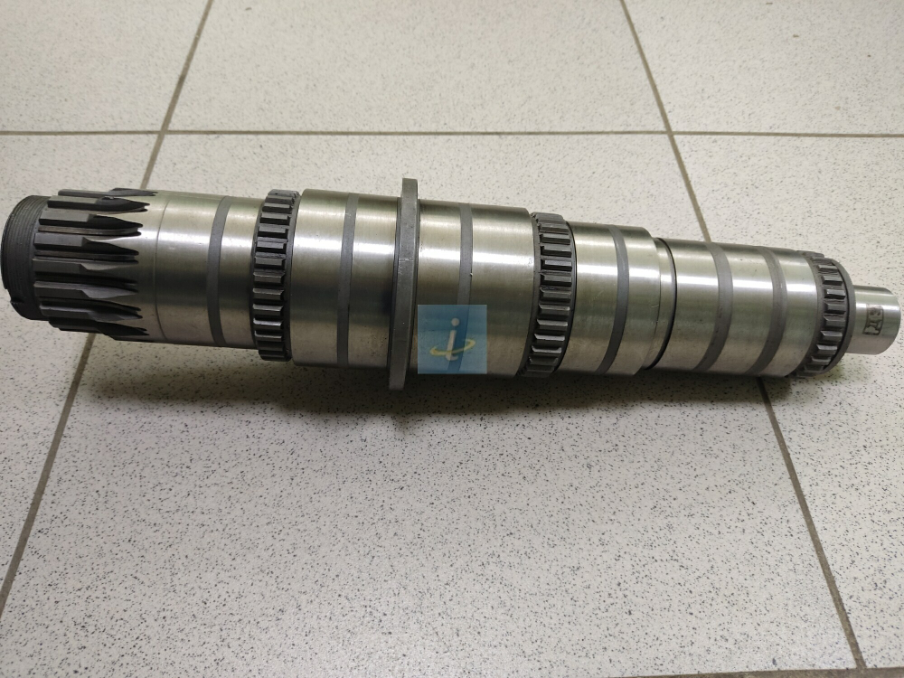 Вал вторичный КПП 239.1701105