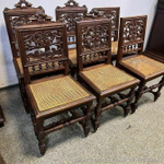 Старинные стулья с ротангом 6 шт