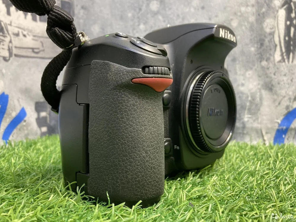 Nikon D300 Покупка/Продажа