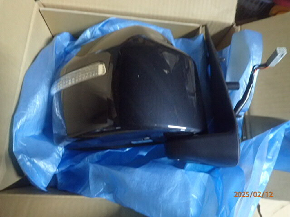 зеркало правое Suzuki Jimny JB64V 74W