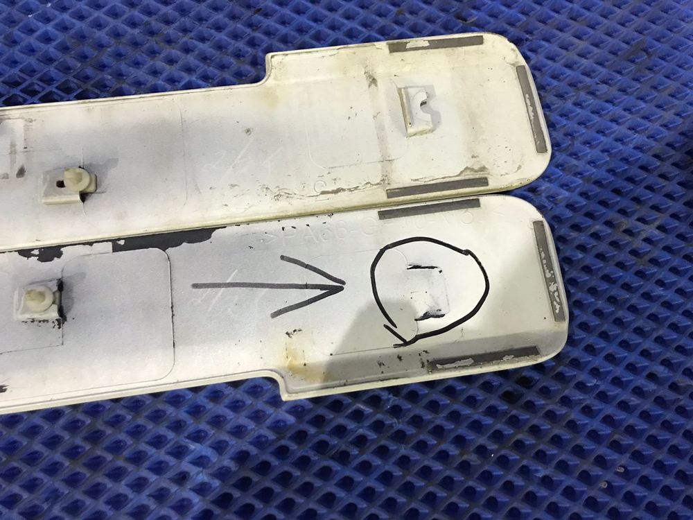 Молдинг на крыло NISSAN ELGRAND 2005