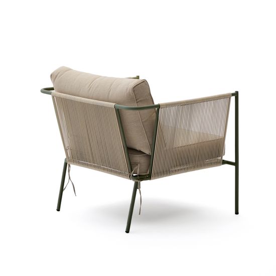 Уличное кресло Zivia из веревки цвета экрю и стали зеленого цвета La Forma Испания 