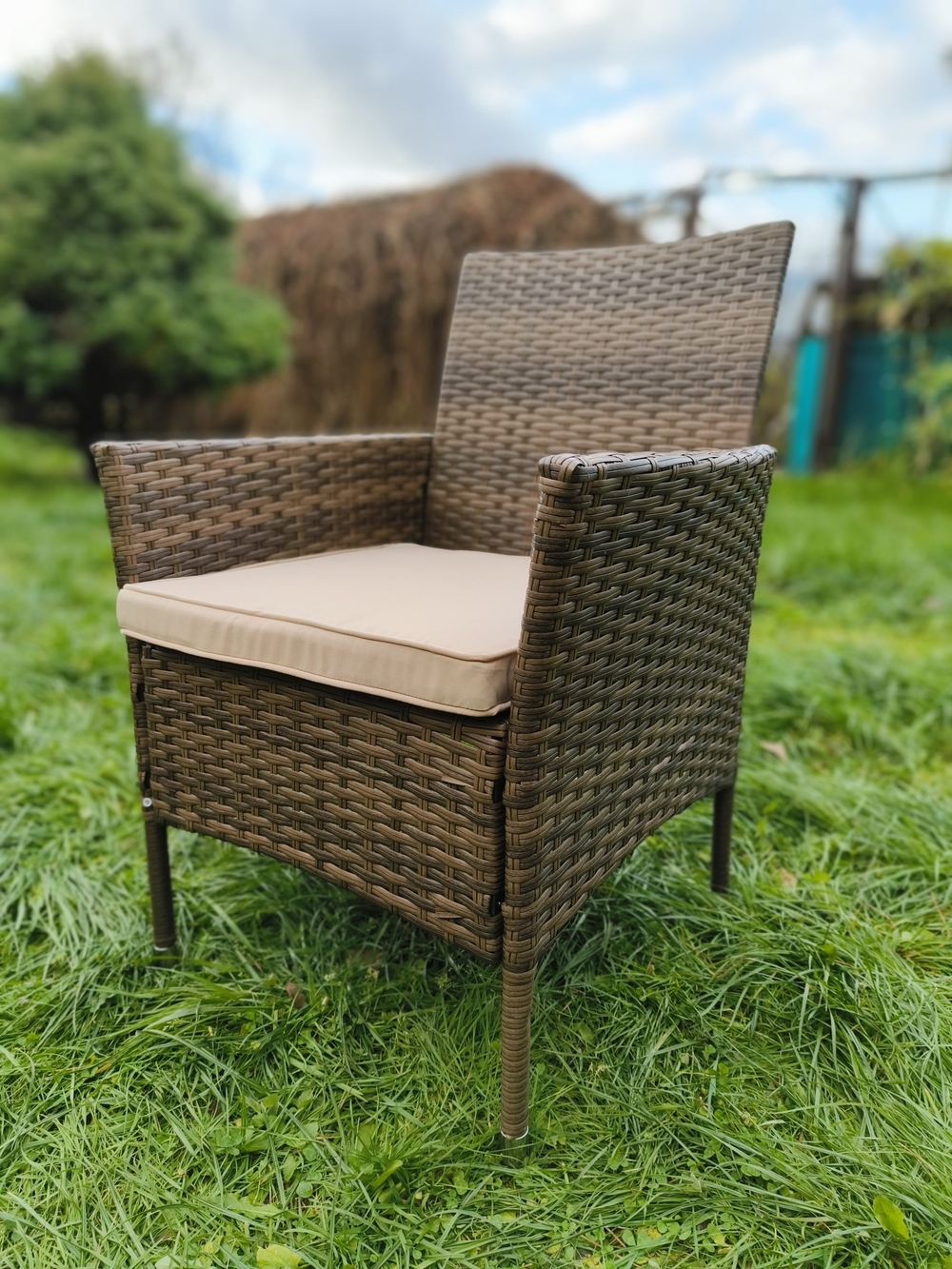 Комплект мебели из ротанга ВИРДЖИНИЯ БАЛКОНЕ СЕТ НЬЮ «VIRGINIA BALCONY SET NEW» столик и 2 кресла