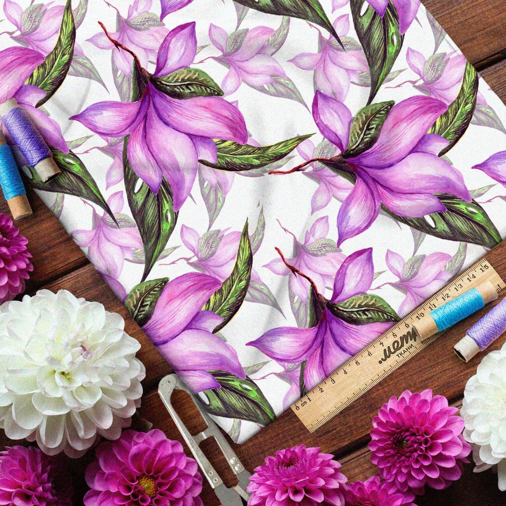 Ткань интерлок сочные цветы на белом фоне