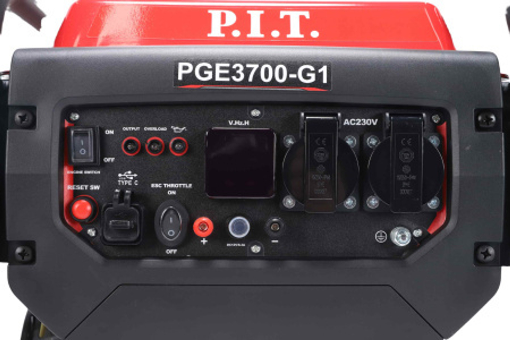 Генератор бензиновый инверторный P.I.T. PGE3700-G1 (3,7/3,5 кВт, 223см?, 4 такт, 2х220В, 12В, 15А)