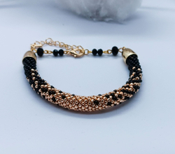 Браслет из бисера Золотой