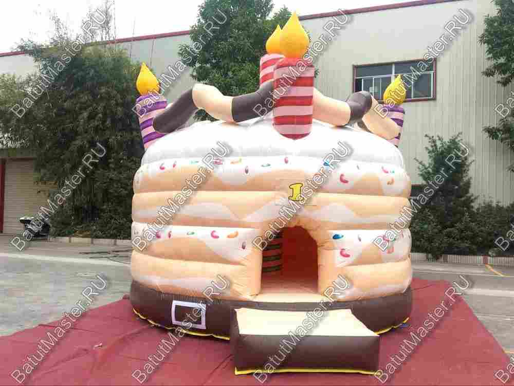 Коммерческий надувной батут "Торт"
