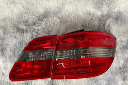 Задние фонари (левый и правый) Mercedes B-Class W245 оригинал