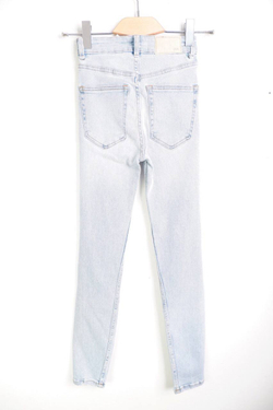 Джинсы Zara модного цвета, маркировка 32, визуально 38 размер