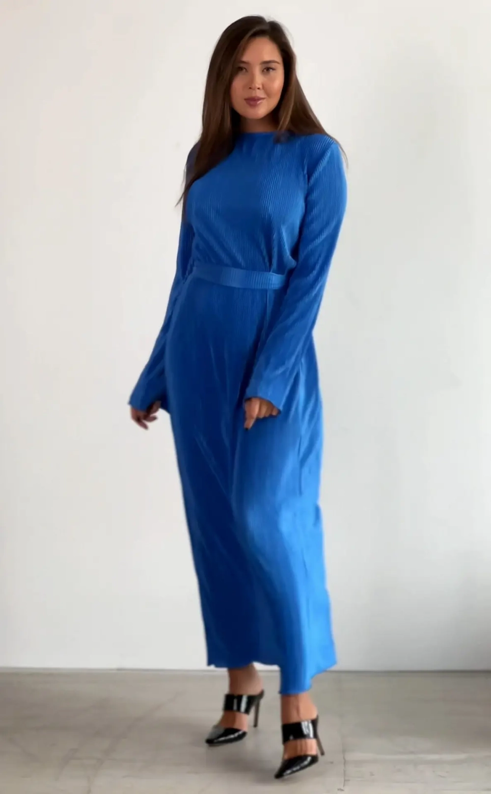 Платье-плесе