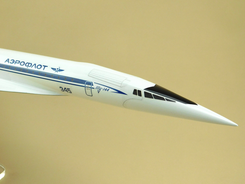 Модель самолета Ту-144 (М1:100, Аэрофлот СССР-77110)