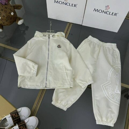 Детский спортивный костюм Moncler