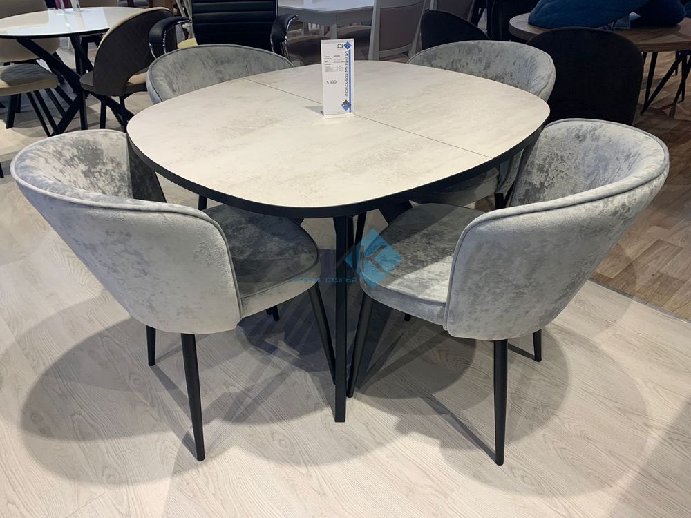 Стол DikLine В110 опоры чёрные