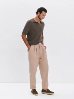 Штаны хлопковые с защипами