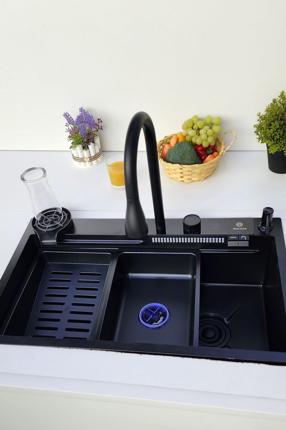 Многофункциональная кухонная мойка из нержавеющей стали BZ9953QH цвета Графит