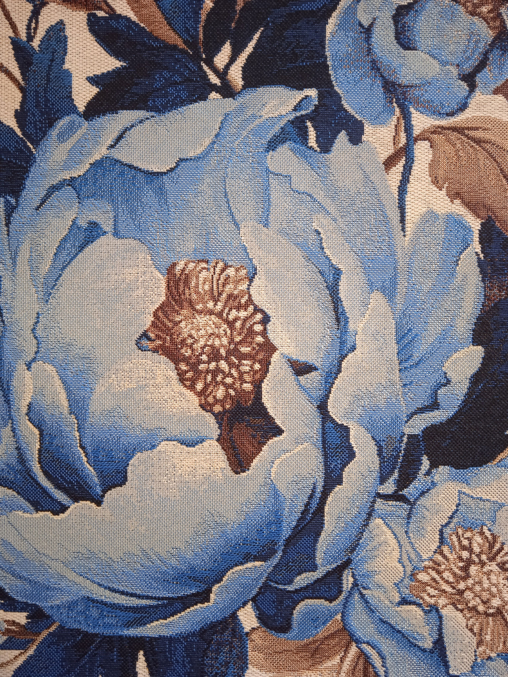 Декоративный гобеленовый чехол Голубые пионы 47х47