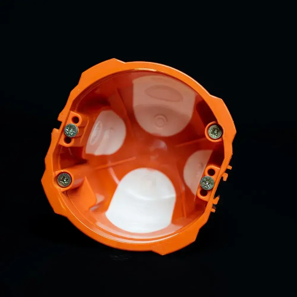 Подрозетник. Коробка установочная универсальная 73х65