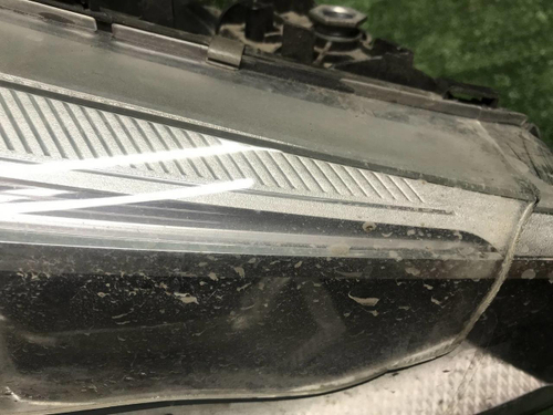 Битая Фара правая BMW X3 G01 (17-21) Adaptive LED