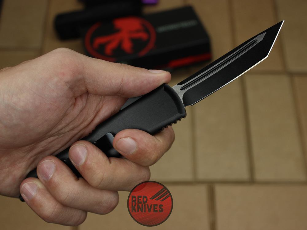 Нож Microtech UTX-85 T/E - черная рукоять, танто клинок, черный RK-392