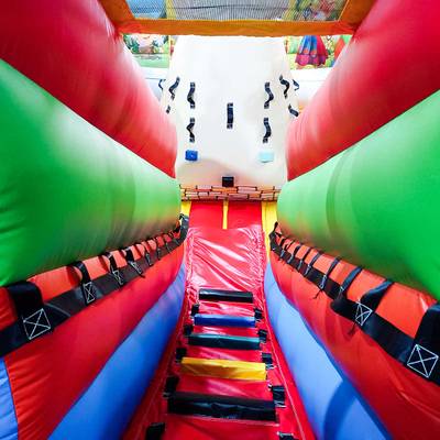 Коммерческий надувной батут «Добрая русская сказка 2», 8*4*5 м