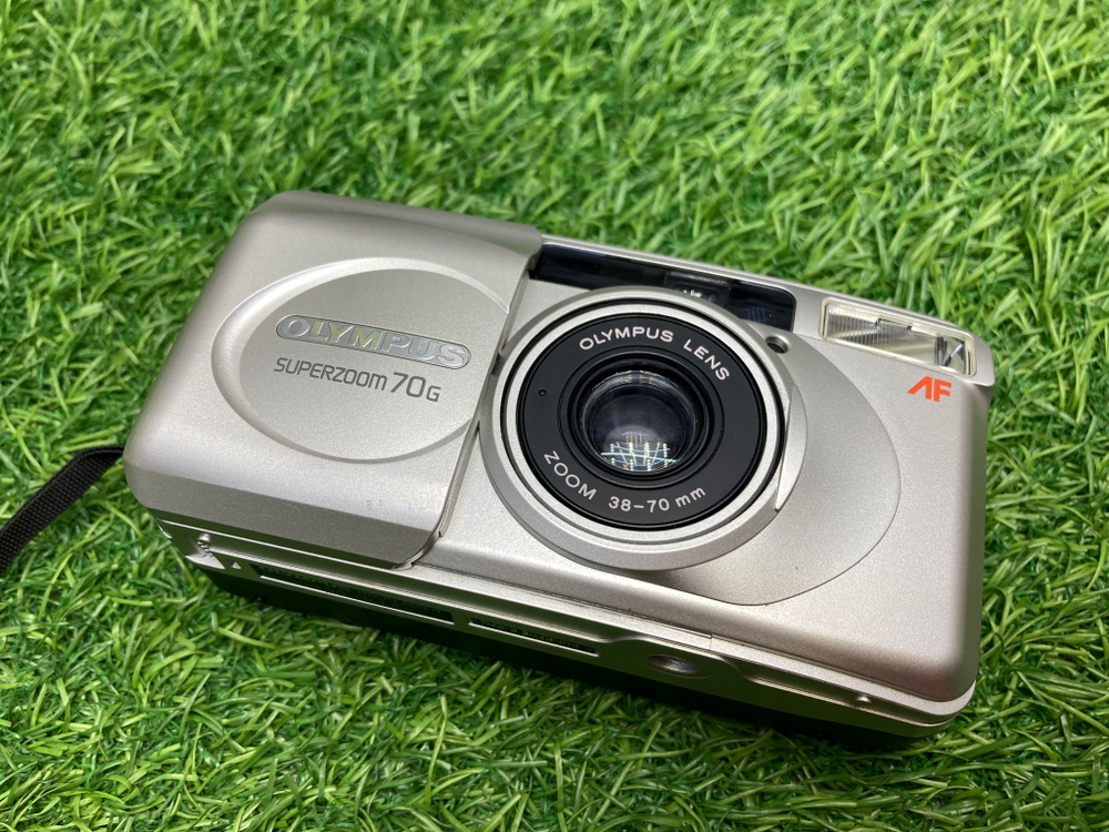 Olympus SuperZoom 70G