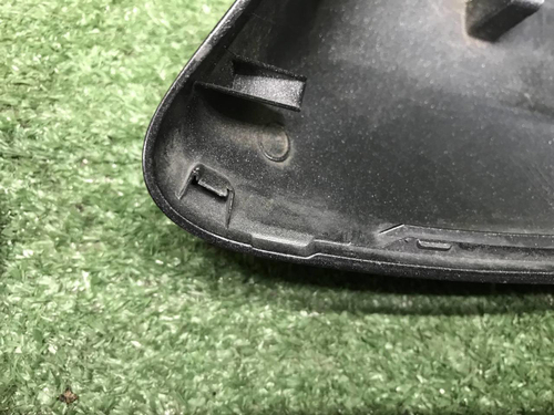 Крышка зеркала правая Bentley Bentayga (2015-н.в.)