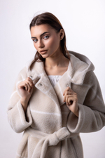 Пальто с капюшоном