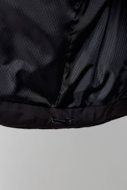 Куртка зимняя на утеплителе Isosoft черного цвета