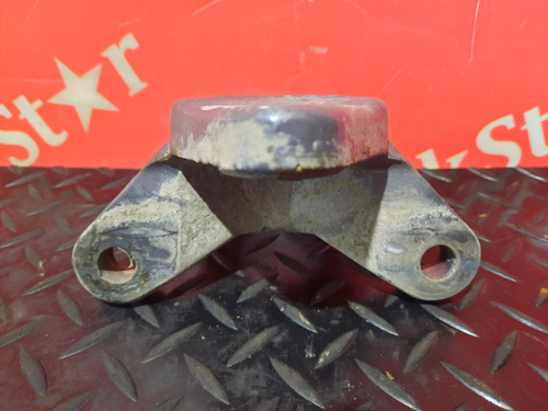 Кронштейн крепления переднего стабилизатора