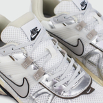 Кроссовки Nike V2K Run White Silver Beige Wmns