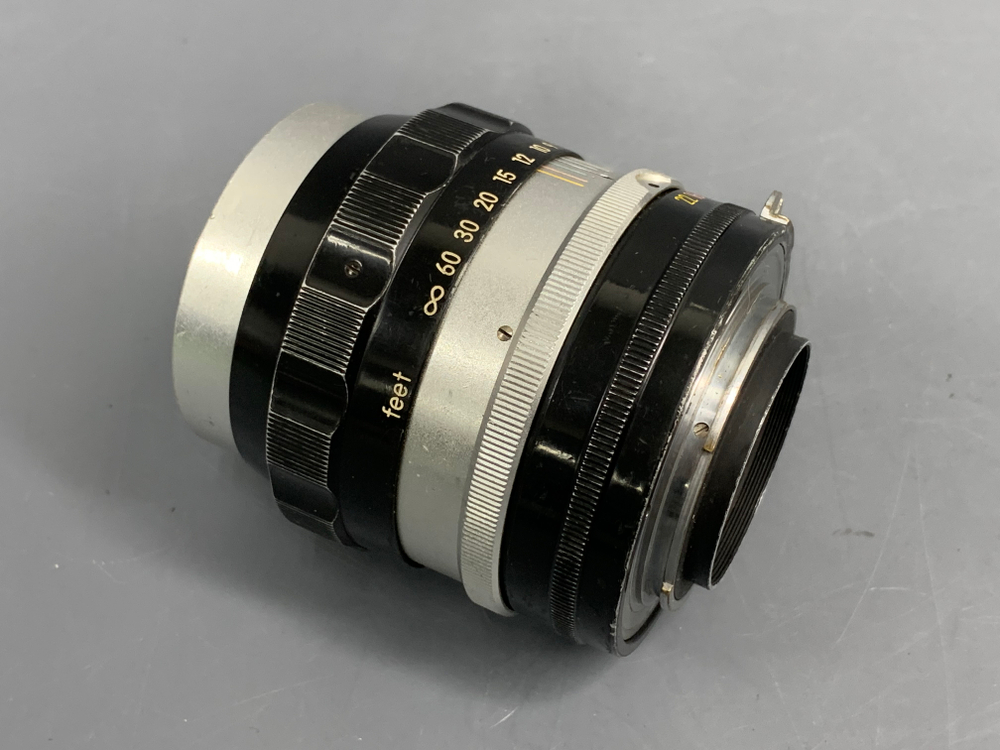 Nikon Nikkor-P 105mm 2.5 non-Ai