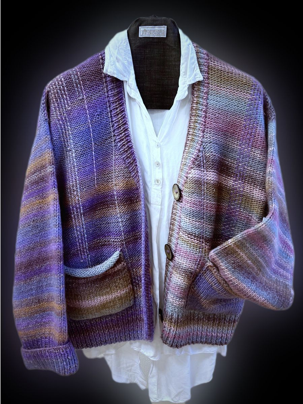 Вязаный кардиган оверсайз с V вырезом Spark на пуговицах