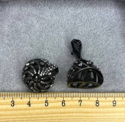 Колпачки люкс (Корея) большой с цирконами 0321