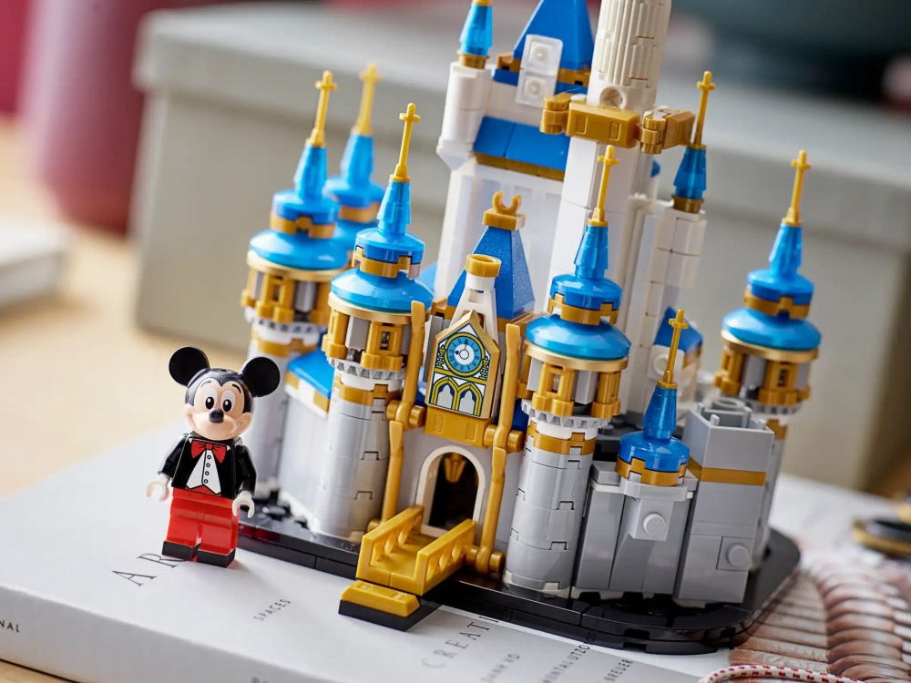 Конструктор LEGO Disney 40478 Мини-замок Диснея