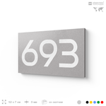 Номер на дверь 693, табличка на дверь для офиса, квартиры, кабинета, аудитории, склада, серая 120х70 мм, Айдентика Технолоджи