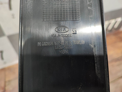 Накладка двери задней правой Kia Carnival 4 (KA4) 20-нв Б/У Оригинал 83260R0000