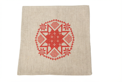 Салфетка с вышивкой