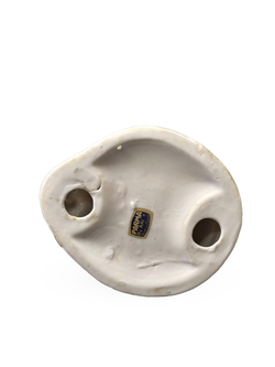 Фарфоровая статуэтка "Девушка с собакой"