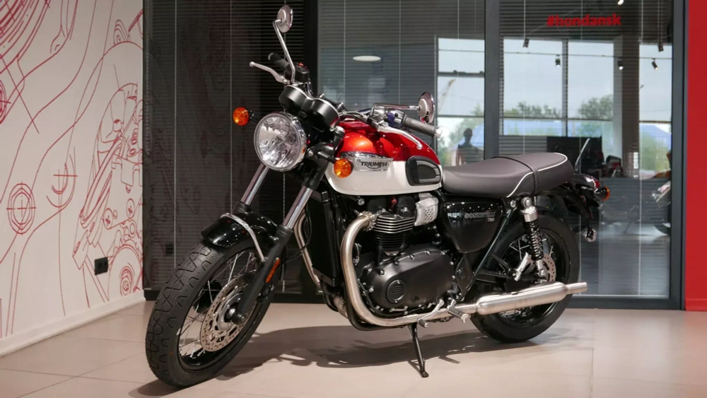 Triumph Bonneville T100