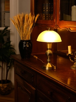 Настольный торшер с абажуром, ретро светильник