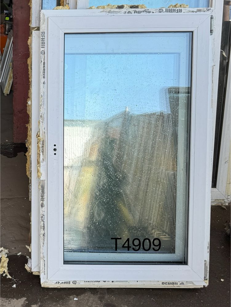 Окно Пластиковое Б/У 135(в) х 83(ш)