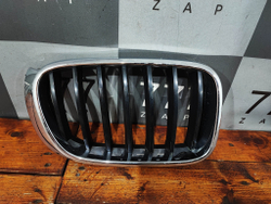 Решетка радиатора правая BMW X3 (F25) 14-17 Б/У Оригинал 51117338572