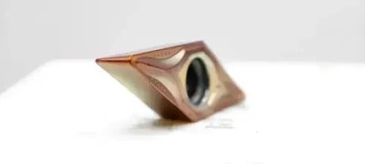 Пластина VBMT110304 LF6118 DESKAR 1 штука