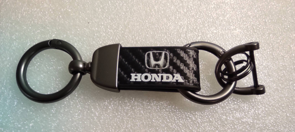 Брелок "Honda" карбон mini (1 шт.)