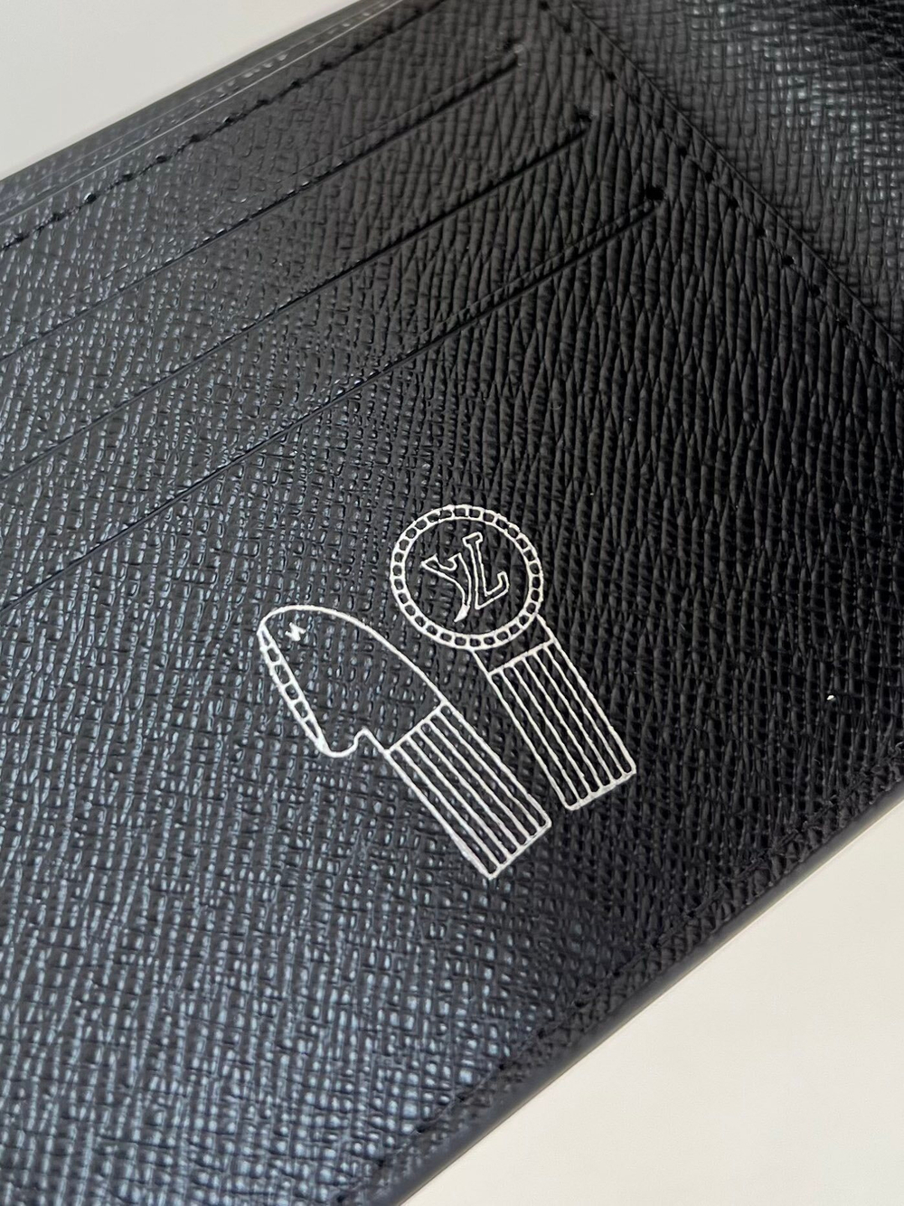 Louis Vuitton Multiple Wallet